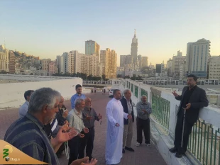 غربت مزار ام‌المؤمنین در مکه؛ حضور زائران ایرانی در قبرستان ابوطالب 10