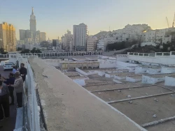 غربت مزار ام‌المؤمنین در مکه؛ حضور زائران ایرانی در قبرستان ابوطالب 12