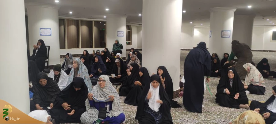 مسئول دفتر بعثه رهبری در مکه: پیوند عترت و قرآن؛ راه رستگاری مسلمانان است 4