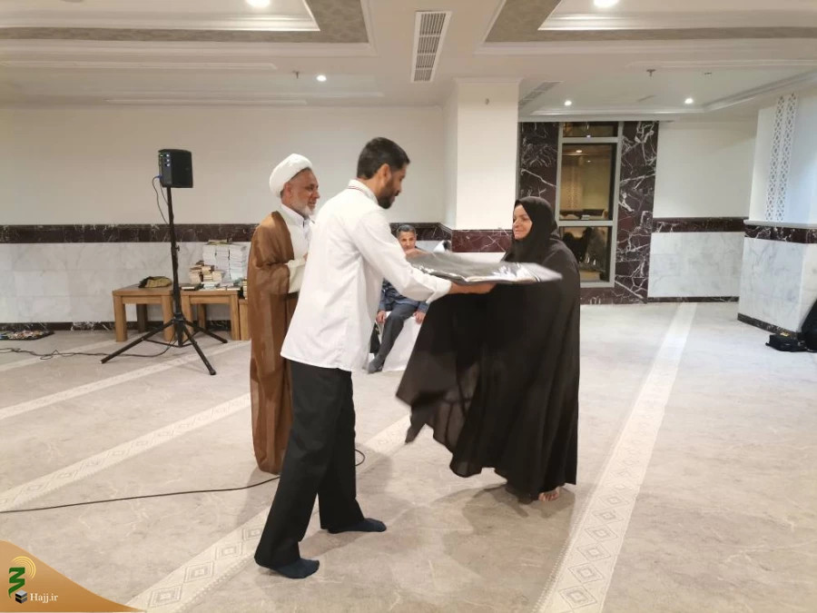 مسئول دفتر بعثه رهبری در مکه: پیوند عترت و قرآن؛ راه رستگاری مسلمانان است 10