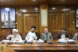 تم اعلان عن «الحج، السلوک القرآنی، التقارب الإسلامی و دعم فلسطین المظلومة» شعاراً لموسم الحج القادم فی اجتماع مجلس التخطیط لبعثة سماحة القائد و منظمة الحج و الزیارة و توفیر 85,850 الطاقة الاستیعابیة لأداء فریضة الحج 1404 هـ حتى الآن. 7