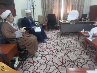 پاسخگویی به شبهات و بررسی مشکلات زائران اهل سنت در دیدار روحانیون با مسئول بعثه رهبری در مکه 5