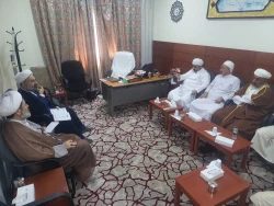 پاسخگویی به شبهات و بررسی مشکلات زائران اهل سنت در دیدار روحانیون با مسئول بعثه رهبری در مکه 6