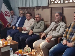 دیدار سه نماینده مجلس با مسئول دفتر نمایندگی بعثه مقام معظم رهبری در مدینه + منتظر تأیید 3