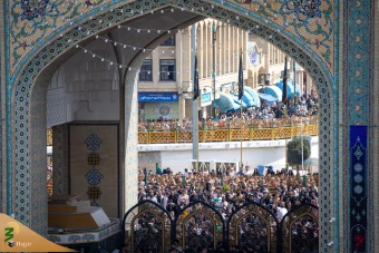 مراسم تحویل سال ۱۴۰۴ در بارگاه ملکوتی حضرت علی بن موسی الرضا علیه السلام  9