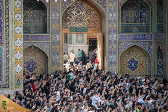 مراسم تحویل سال ۱۴۰۴ در بارگاه ملکوتی حضرت علی بن موسی الرضا علیه السلام  10