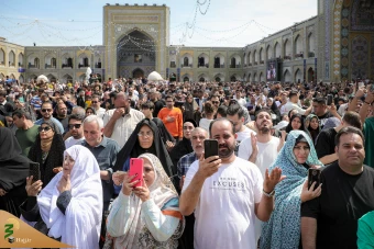 مراسم تحویل سال ۱۴۰۴ در بارگاه ملکوتی حضرت علی بن موسی الرضا علیه السلام  11