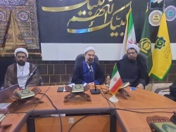 بررسی مشکلات زائران سالمند و معذور در جلسه روحانیون کاروان ها با مسئول دفتر بعثه رهبری در مکه 3