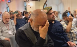 از دعا تا دلدادگی در شب قدر مدینه،

از زمزمه جوشن کبیر تا سوگ بزرگترین آیت الهی 13