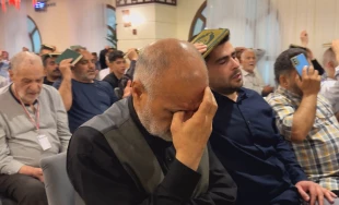 از دعا تا دلدادگی در شب قدر مدینه،

از زمزمه جوشن کبیر تا سوگ بزرگترین آیت الهی 13