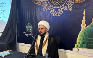 از دعا تا دلدادگی در شب قدر مدینه،

از زمزمه جوشن کبیر تا سوگ بزرگترین آیت الهی 14
