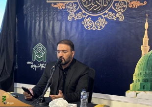 از دعا تا دلدادگی در شب قدر مدینه،

از زمزمه جوشن کبیر تا سوگ بزرگترین آیت الهی 15