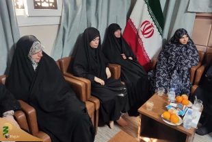 دیدار جمعی از پزشکان و فرهیختگان کاروان‌های ایرانی با نمایندگی بعثه مدینه 4
