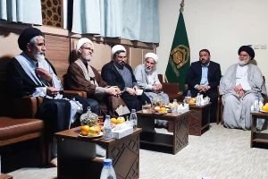 جلسه بازاندیشی ظرفیت‌ها و فرصت‌های فرهنگی عمره مفرده برگزار شد