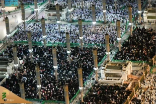 قرائت قرآن در شب ختم قرآن کریم در مسجدالنبی(ص) 2