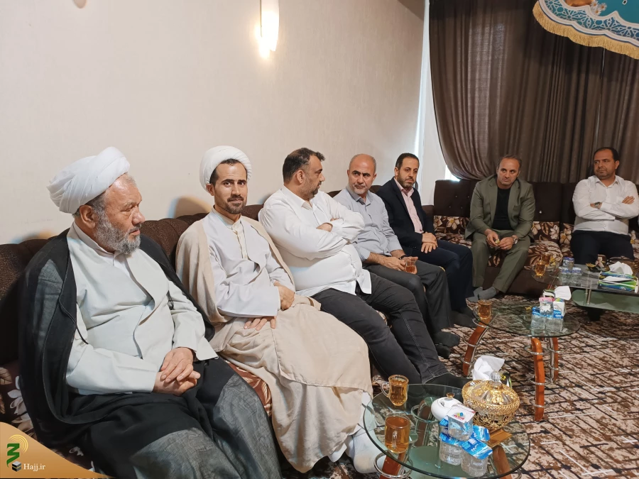 دیدار اعضاء ستاد حج و زیارت با نماینده بعثه مقام معظم رهبری عراق به مناسبت عید سعید فطر 2
