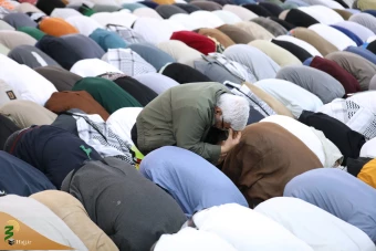 اقامه نماز عید فطر در کربلی معلی 26