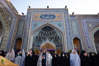 اقامه نماز عید فطر در حرم مطهر رضوی 5