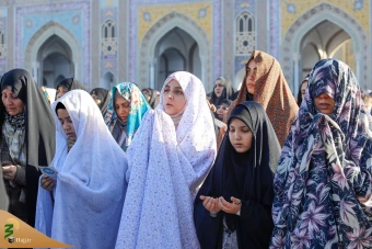 اقامه نماز عید فطر در حرم مطهر رضوی 15