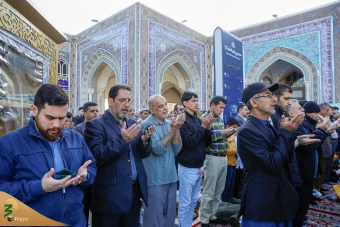 اقامه نماز عید فطر در حرم مطهر رضوی 19
