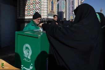 اقامه نماز عید فطر در حرم مطهر رضوی 13