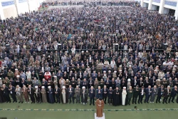 اقامه نماز عید فطر به امامت مقام معظم رهبری 14