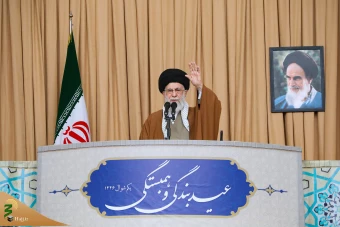 اقامه نماز عید فطر به امامت مقام معظم رهبری 37