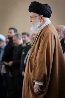 اقامه نماز عید فطر به امامت مقام معظم رهبری 38