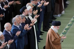 اقامه نماز عید فطر به امامت مقام معظم رهبری 20