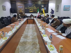 تأکید بعثه رهبری بر حضور فعال روحانیون در برنامه‌های فرهنگی و بیان معارف حج 3