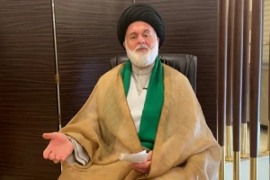 ۲۵ سفر پیاده امام حسن(ع) به مکه مکرمه+ فیلم
