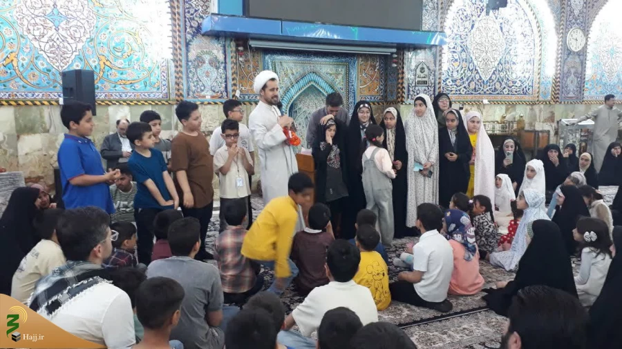 اجرای برنامه ویژه و جذاب کودکان و نوجوانان درخیمه گاه حسینی کربلای معلی 3