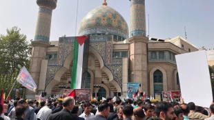 تجمع در میدان فلسطین تهران ؛

اعتراض مردم تهران به نسل‌کشی صهیون‌ها در غزه 2
