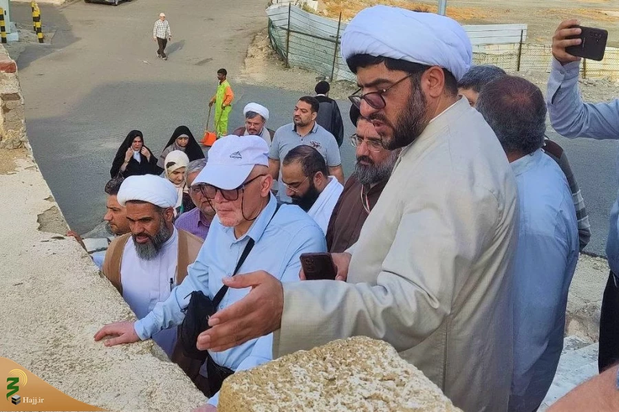 بازدید مسئول دفتر نمایندگی بعثه مکه از برنامه زیارت دوره ویژه 8