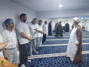 قدردانی از زحمات عوامل آشپزخانه افندی مکه مکرمه 23