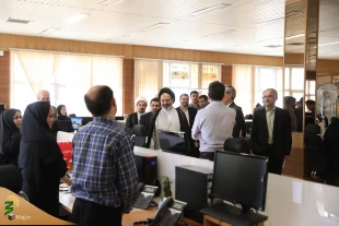 بازدید نماینده ولی فقیه در امور حج و زیارت از ایرنا 9