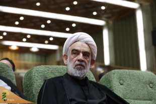  ممثل الولی الفقیة فی شؤون الحج و الزیارة؛ فی بدایة موسم الحج، یجب إیلاء اهتمام خاص للشعب الفلسطینی المظلوم و تقدیم المساعدات للفلسطینیین، مثل حملة «إیران المتعاطفة». 3