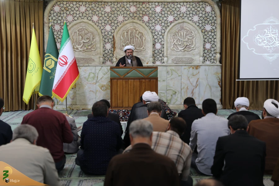 مدیر جذب و سازماندهی بعثه مقام معظم رهبری:

تفکر مرجئه و اباحیگری در امویان ریشه دارد 4