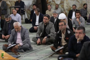 

ممثل الولي الفقيه في شوون الحج و الزيارة
إن معرفة الوقت و معرفة العدو من الدروس المهمة في الإسلام. 5