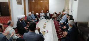 در ادامه سفر نماینده نماینده ولی فقیه به استان گلستان ،

از حضور در خانه نماینده اهل سنت تا دیدار با طلاب گنبدکاووس 2