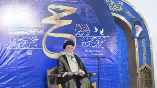 برگزاری اولین جلسه از همایش های اسرار حج زائران مشهد مقدس در حرم رضوی 25