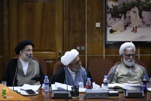 انعقد الاجتماع الارشادی لوسطاء تقییم الخدام الثقافیة فی حج 1404هـ. 6