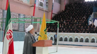 نماینده ولی فقیه در امور حج و زیارت :

حجاج ما سفیران شهدای عزیز هستند 2
