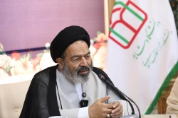 نماینده ولی فقیه در امور حج و زیارت در جمع دانشجویان بین‌المللی دانشگاه شاهد؛

علم بدون معنویت و انسانیت، جنایت بزرگ غزه را عادی سازی می کند 4