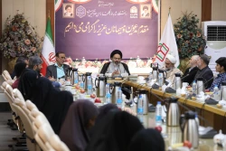 نماینده ولی فقیه در امور حج و زیارت در جمع دانشجویان بین‌المللی دانشگاه شاهد؛

علم بدون معنویت و انسانیت، جنایت بزرگ غزه را عادی سازی می کند 6