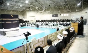 رئیس بعثة الحجاج الإیرانیین فی مؤتمر الحجاج بمحافظة قم: الحج فرصة لتقویة أواصر الأمة الإسلامیة و نصرة المظلومین. 2