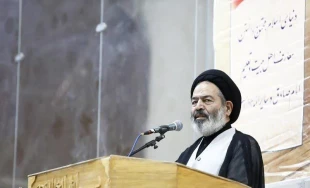 رئیس بعثة الحجاج الإیرانیین فی مؤتمر الحجاج بمحافظة قم: الحج فرصة لتقویة أواصر الأمة الإسلامیة و نصرة المظلومین. 3