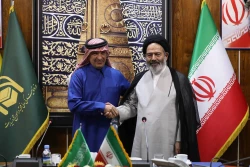 سفیر عربستان در ایران در دیدار با نماینده ولی فقیه در امور حج و زیارت:
بعثه ایران جزو بهترین بعثه ها در حج و عمره است 2