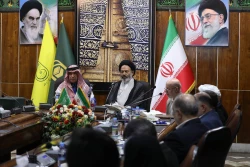 سفیر عربستان در ایران در دیدار با نماینده ولی فقیه در امور حج و زیارت:
بعثه ایران جزو بهترین بعثه ها در حج و عمره است 9