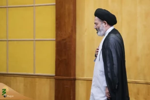 نماینده ولی فقیه در امور حج و زیارت:
ارزش کار خادمان سلامت حج "تالی ِ‌تلو شهادت" است 2